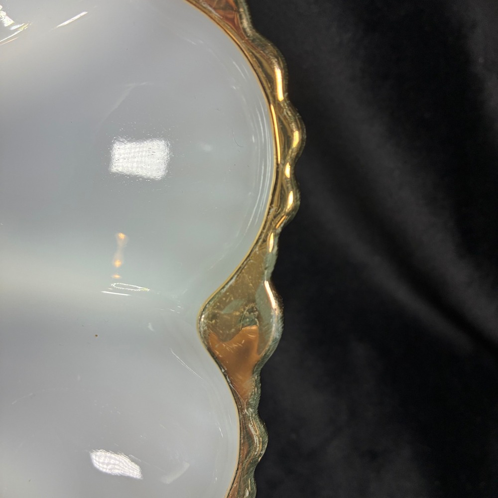 Vintage Milk Glass Deviled Egg Plate Gold Trim Scalloped Edge Serving Platter - Picture 4 of 4